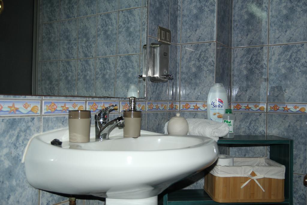 Hostel El Alcazar 比亚里卡 外观 照片